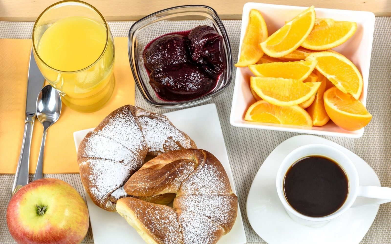 Breakfast hotel